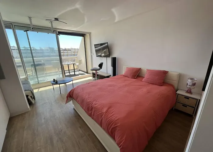 4 Personnes Cap D'agde Naturisme Cn060-e30 *